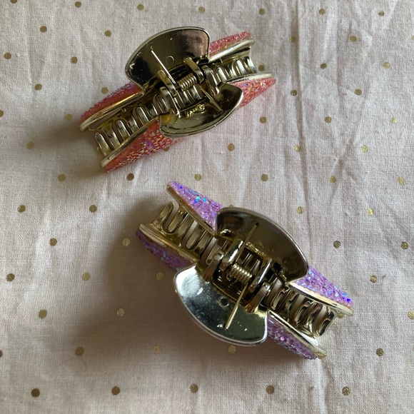 Gold tone rhinestone studded hair clip bundle - Picture 3 of 5